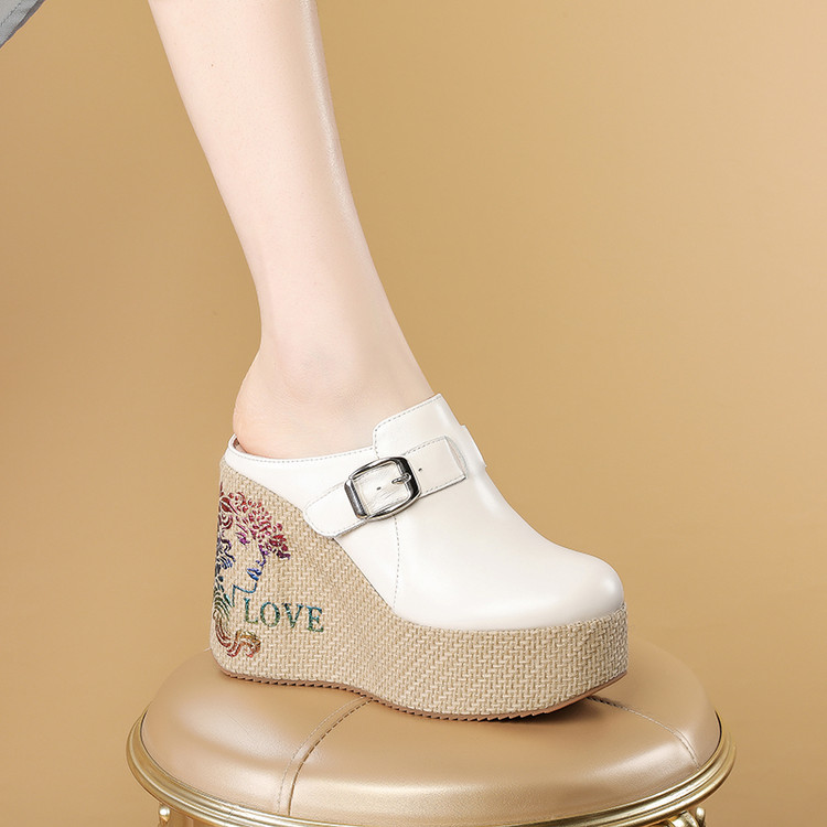 Women's Platform Wedge Slippers with Printed Leather Upper